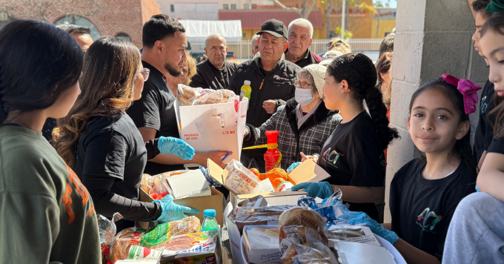 Shine for Jesus: Glendale Spanish Youth Impacts More Than 200 Families on Global Youth Day