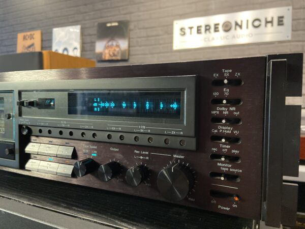 Nakamichi 680ZX Right