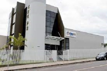 Sai edital do Concurso CRC PR com ganhos de até R$6 mil! - Frente