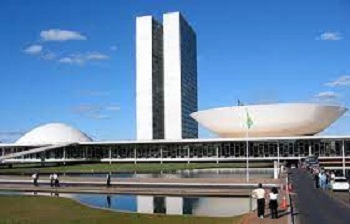 Com abertura para Concurso LDO 2023 é enviada ao Congresso!