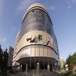 Concurso TRF4, edital é publicado com 20 vagas para juiz federal. - Bandeiras 2