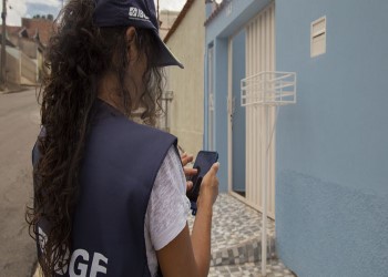 Após concurso, IBGE publica novo edital com 133 vagas temporárias. - Mulher