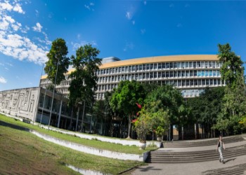 Concurso UFRJ, publicado gabarito para assistente.  - Frente