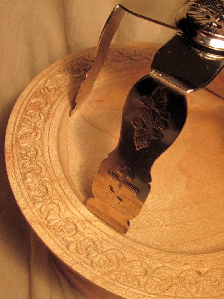 diskos with pattern
