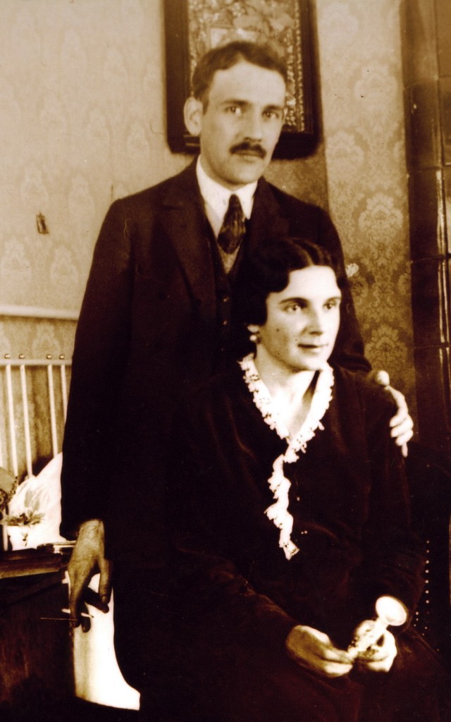 Photo of the Patriarch's parents which were to resemble the icons on the panagia.
