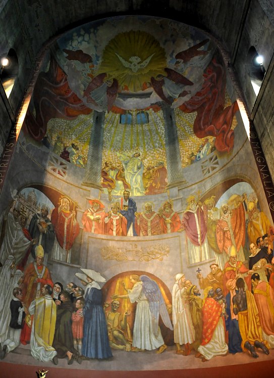  Maurice Denis, Pentecost, 1934. Apse fresco in the Church of the Holy Spirit, Paris. Built in a Byzantine style, between 1928-1935, that evokes the Haggia Sophia of Constantinople. Here Denis synthesizes his pictorial ideas of “art sacré.” Notice how the composition is somewhat "abstract" and flat at the top, the upper room; the middle zone with the Fathers of the Church is predominantly frontal, hieratic; in the bottom zone, the figures appear from diverse angles. There seems to be a progression, top to bottom, from flatness to volume, which can be interpreted as symbolically corresponding to the divine/incorporeal and human/corporeal spheres. Everything is kept within shallow space, the architectural setting itself being symmetrical and frontal. However, the figures appear ordinary and rather heavy. The work in general lacks a sense of the otherworldly grace, and the transfiguration of nature, evident in Byzantine art. Denis might have appreciated the "admirable formulas" of Byzantine art, but this was outweighed by his overwhelming reliance on the Renaissance. )