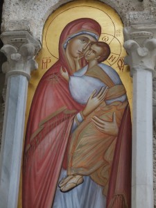 Theotokos on the iconostasis at Gradac