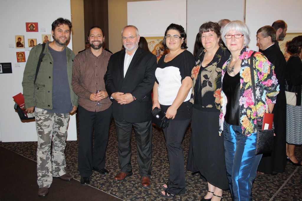 I was also happy to see a group from the Regroupement Iconographes-Iconophiles du Québec come. It was nice to have a few francophone icon lovers there with me that evening. Credit: Vladimir Midvichi, http://www.valuarda.com/