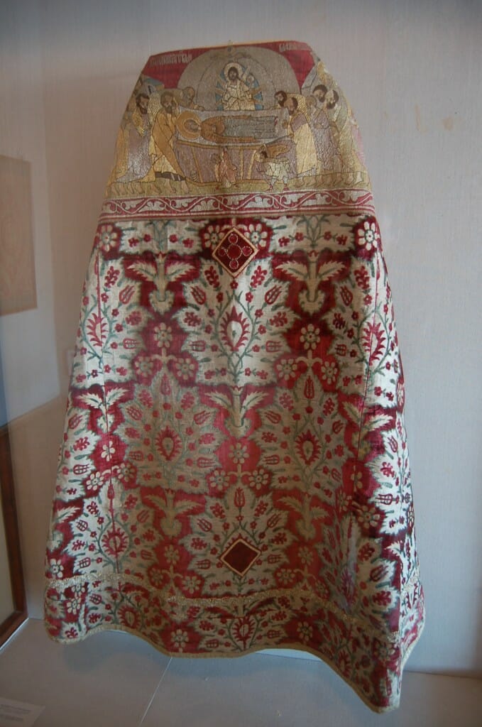 Russian Phelonion, 17th century, Ottoman fabric