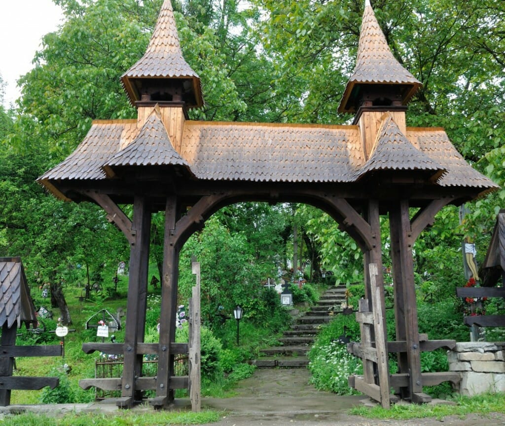 Churchyard gate, Desesti, Romania
