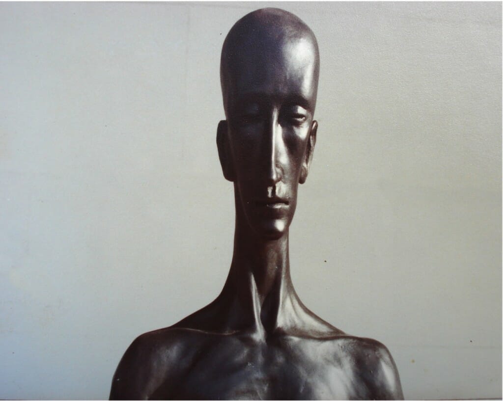 Head 6. By Aidan Hart, 1979. Ceramic.