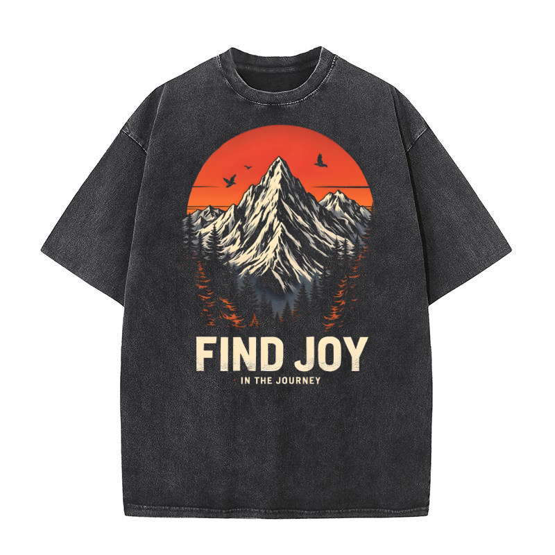 Find joy in the journey 10 Washed T-Shirt