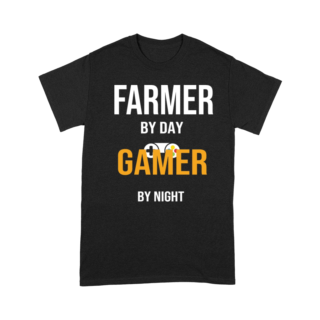 farmer by day gamer by night Premium T-shirt