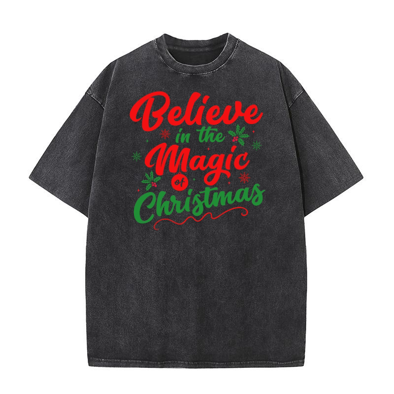 Believe in the magic of christmas 02 Washed T-Shirt