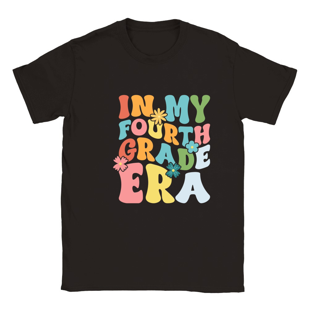 IN MY FOURTH GRAD ER Classic Kids Crewneck T-shirt