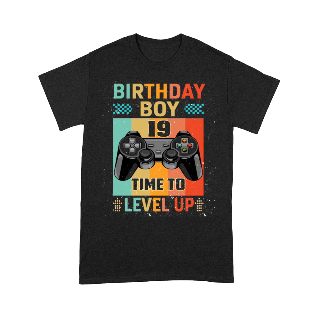 Retro Gaming 19 Years Old Level Up 19th Birthday Comfort T-shirt