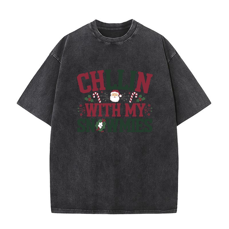 Chllin with my snowmies Washed T-Shirt