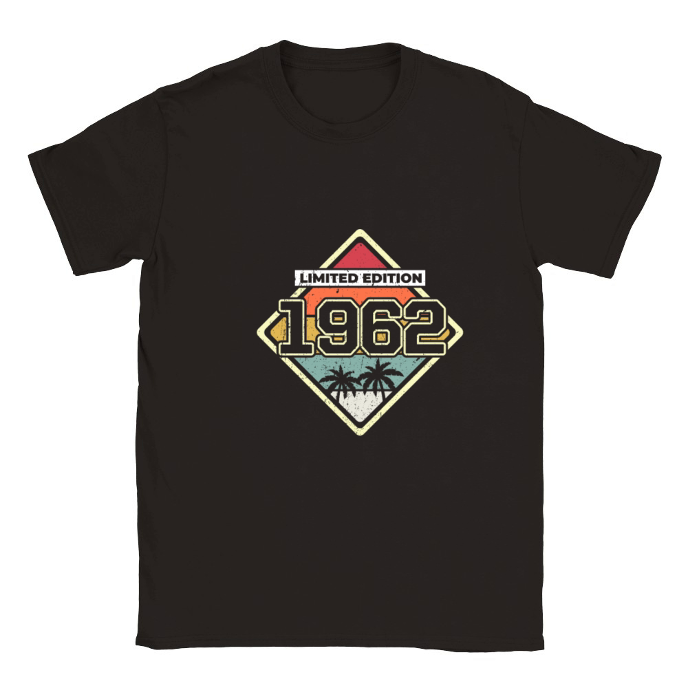 Limited Edition 60th Birthday Gift Vintage 1962 Classic Kids Crewneck T-shirt
