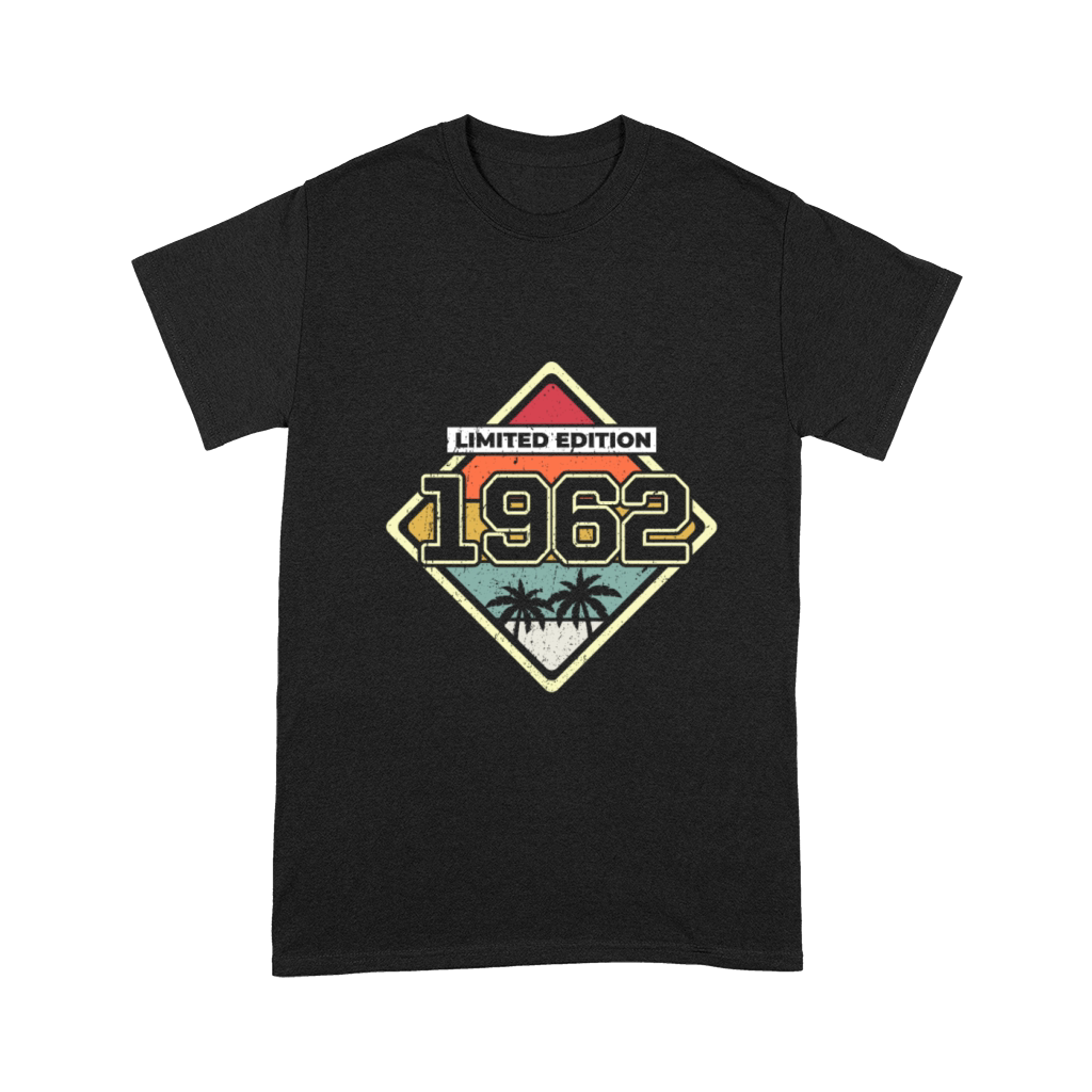 Limited Edition 60th Birthday Gift Vintage 1962 Unisex T-Shirt