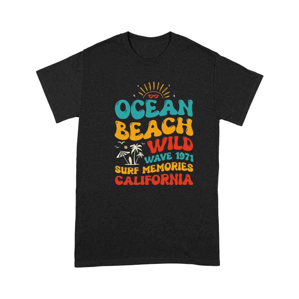 Ocean Beach Wild Wave 1971 Surf Memories California (1) Premium T-shirt