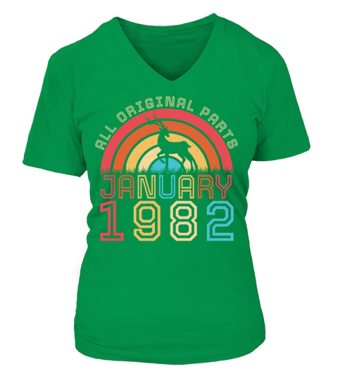 Born January 1982 Vintage V-neck T-Shirt Woman