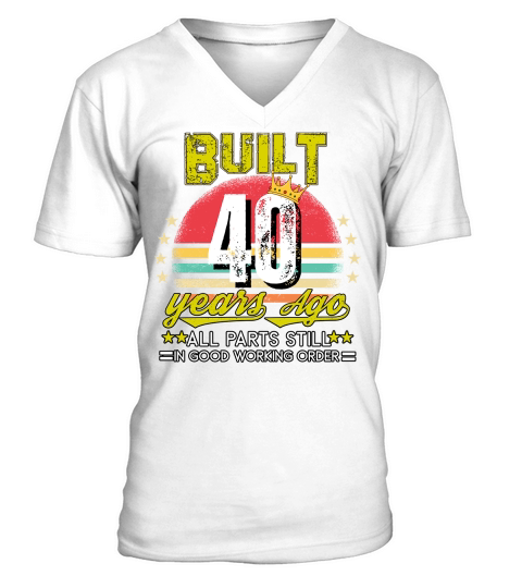 Vintage Birthday 40 V-Neck T-shirt