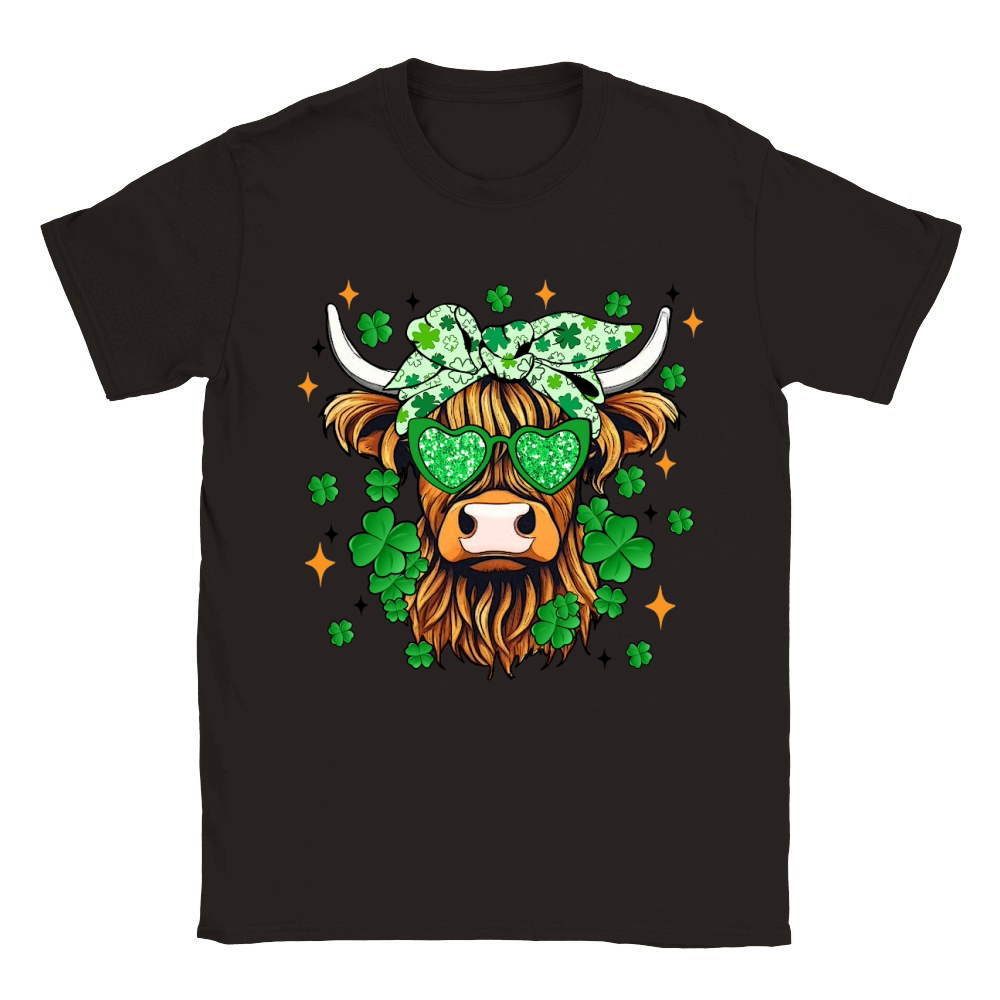 St Patricks Day Highland Cow Classic Kids Crewneck T-shirt