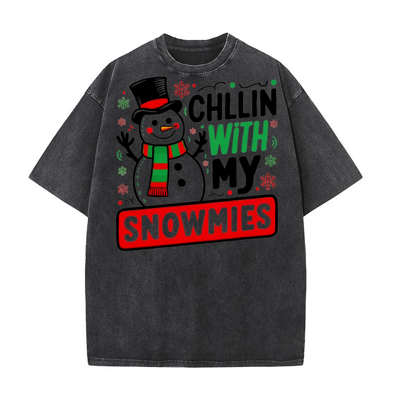 Chllin with my snowmies Washed T-Shirt