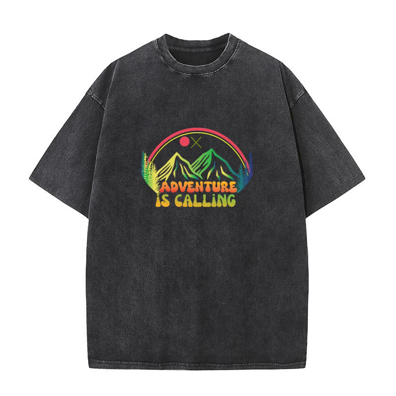 Adventure is calling Washed T-Shirt