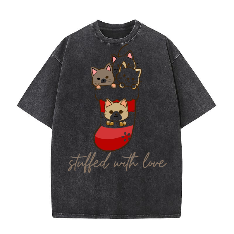Stuffed with love Christmas Cats Washed T-Shirt