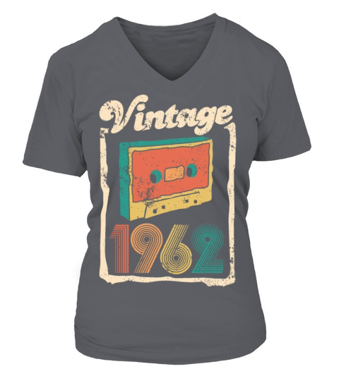 Vintage 1962 - 60 years old - 60th birthday gift V-neck T-Shirt Woman