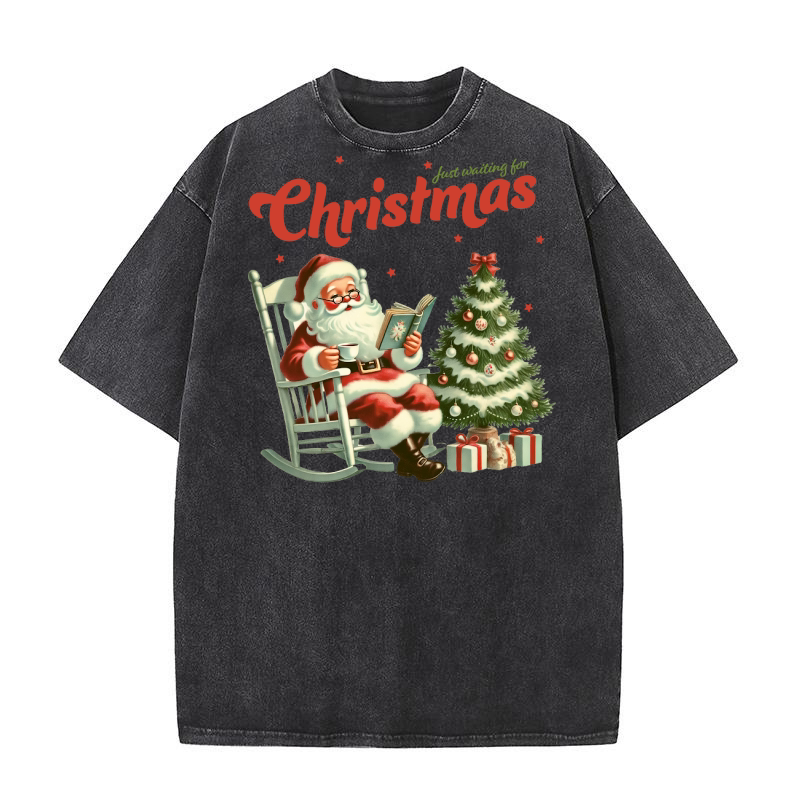 Just waiting for Christmas Washed T-Shirt