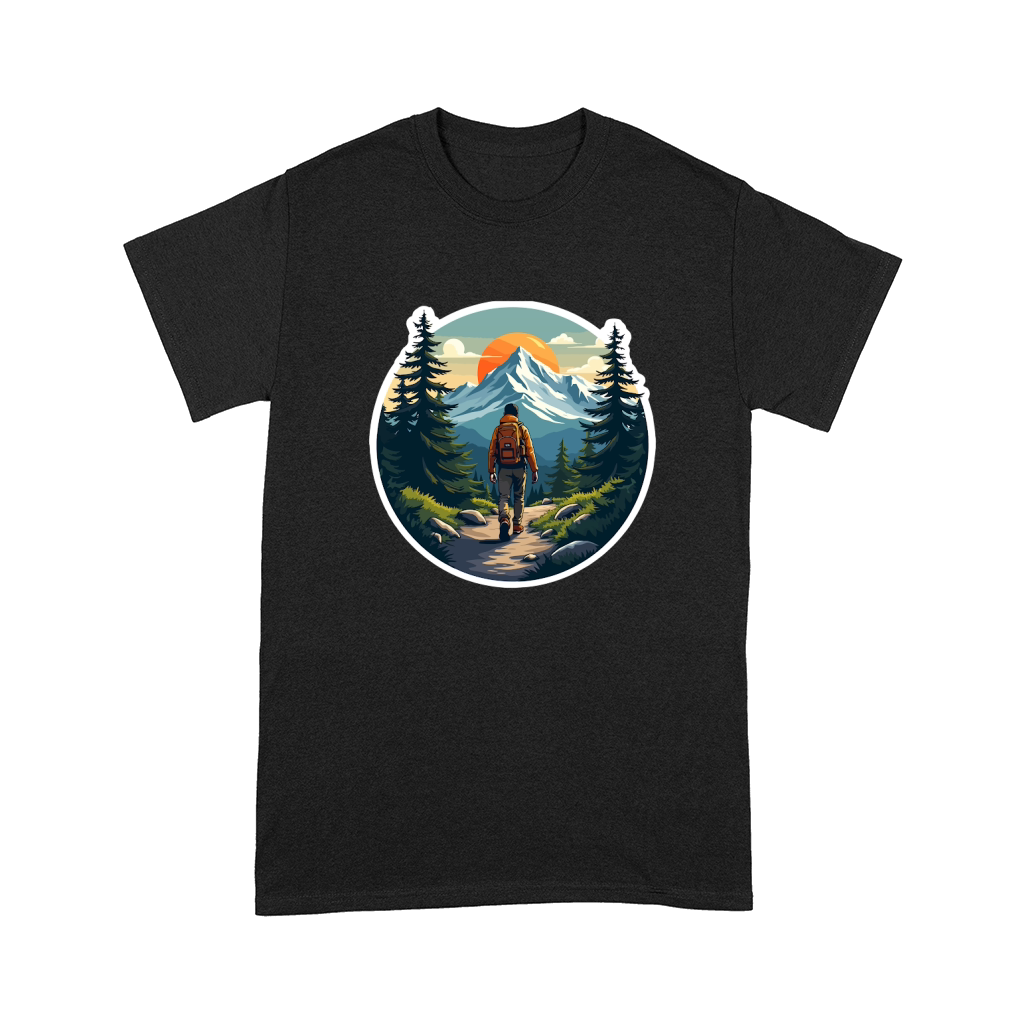 Mountain explorer hiking adventure Illus 08 Comfort T-shirt