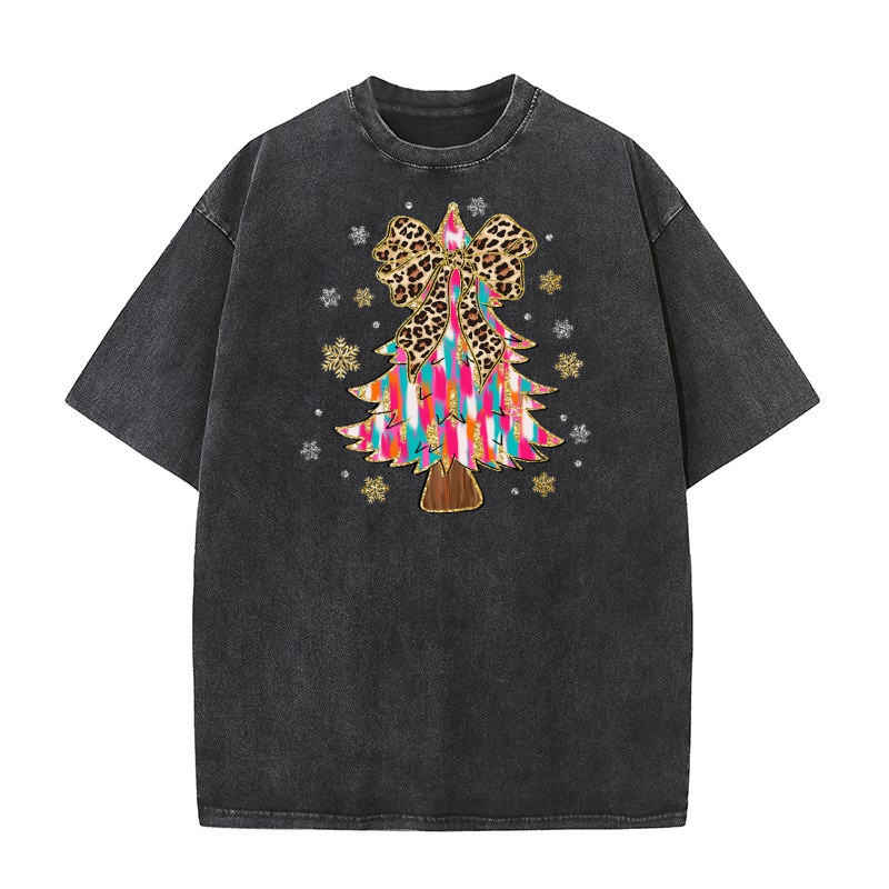 brushstroke xmas tree Washed T-Shirt