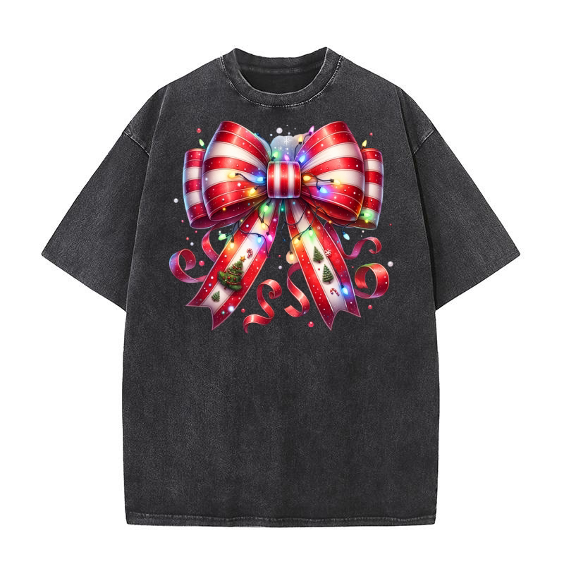 Christmas bow 13 07 Washed T-Shirt