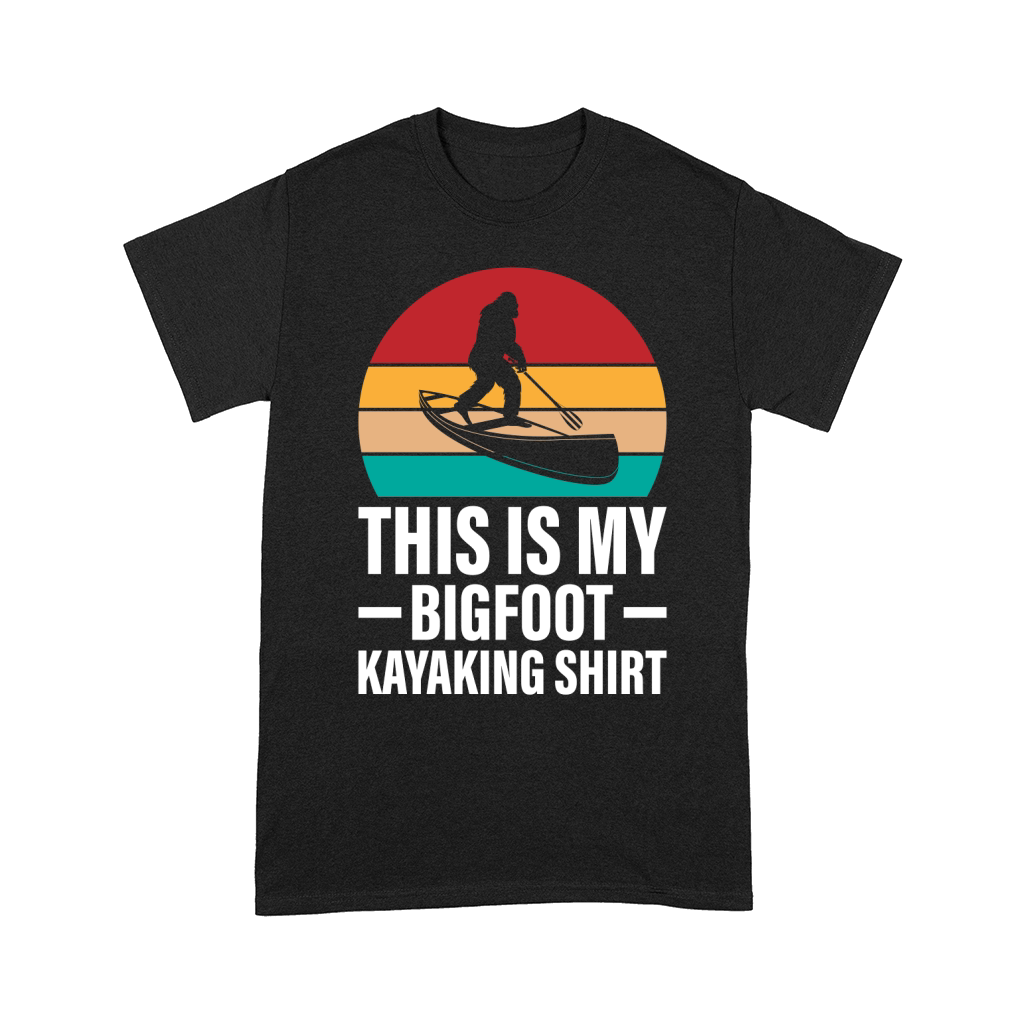 Retro Bigfoot Kayak Vintage Sasquatch Kayaking Comfort T-shirt