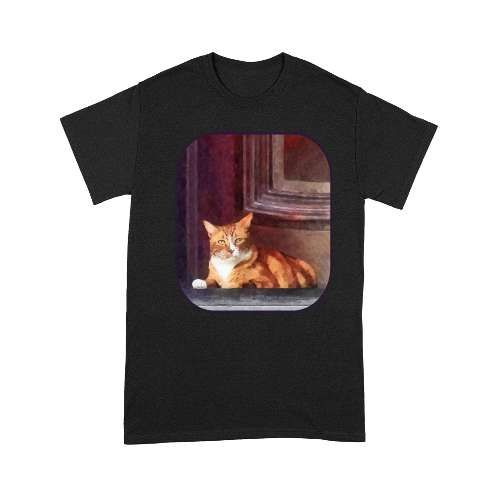 Cats - Orange Tabby in Doorway Premium T-shirt