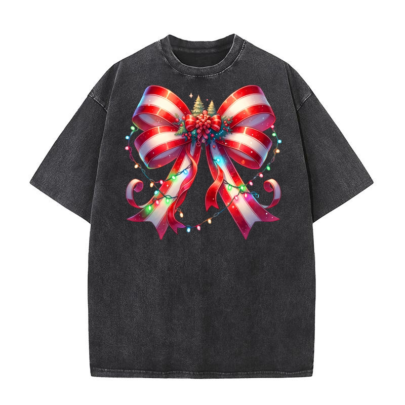 Christmas bow 13 05 Washed T-Shirt