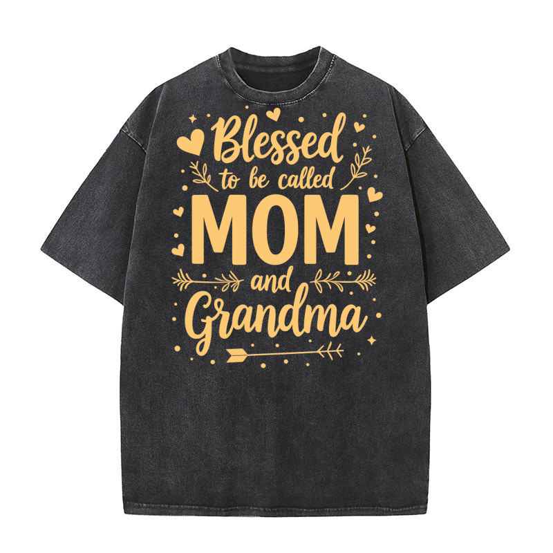 Blessed to be called mom and grandma 02 Washed T-Shirt