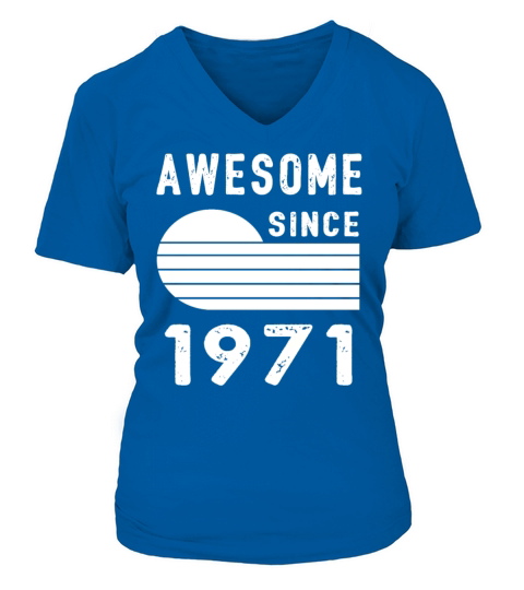 1971 Birthday Retro Vintage Gift dad V-neck T-Shirt Woman