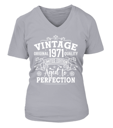 Vintage Birthday TShirt Design Bundle 1971 V-neck T-Shirt Woman
