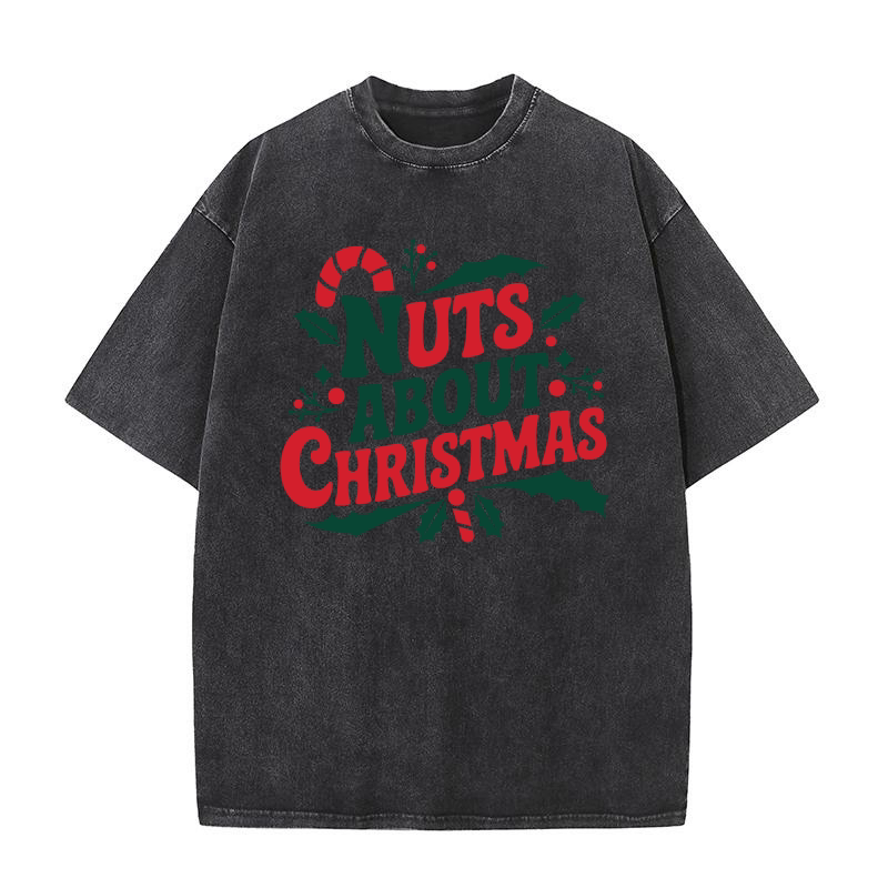 Nuts about christmas Washed T-Shirt