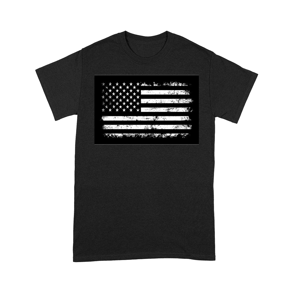 Distressed USA Flag.Vintage USA Flag Comfort T-shirt