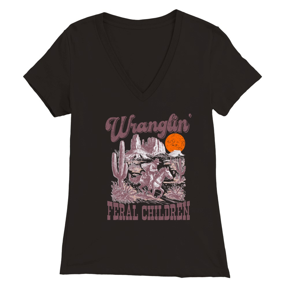 Raccoon Cowboy L Color Retro Purple Premium Womens V-Neck T-shirt