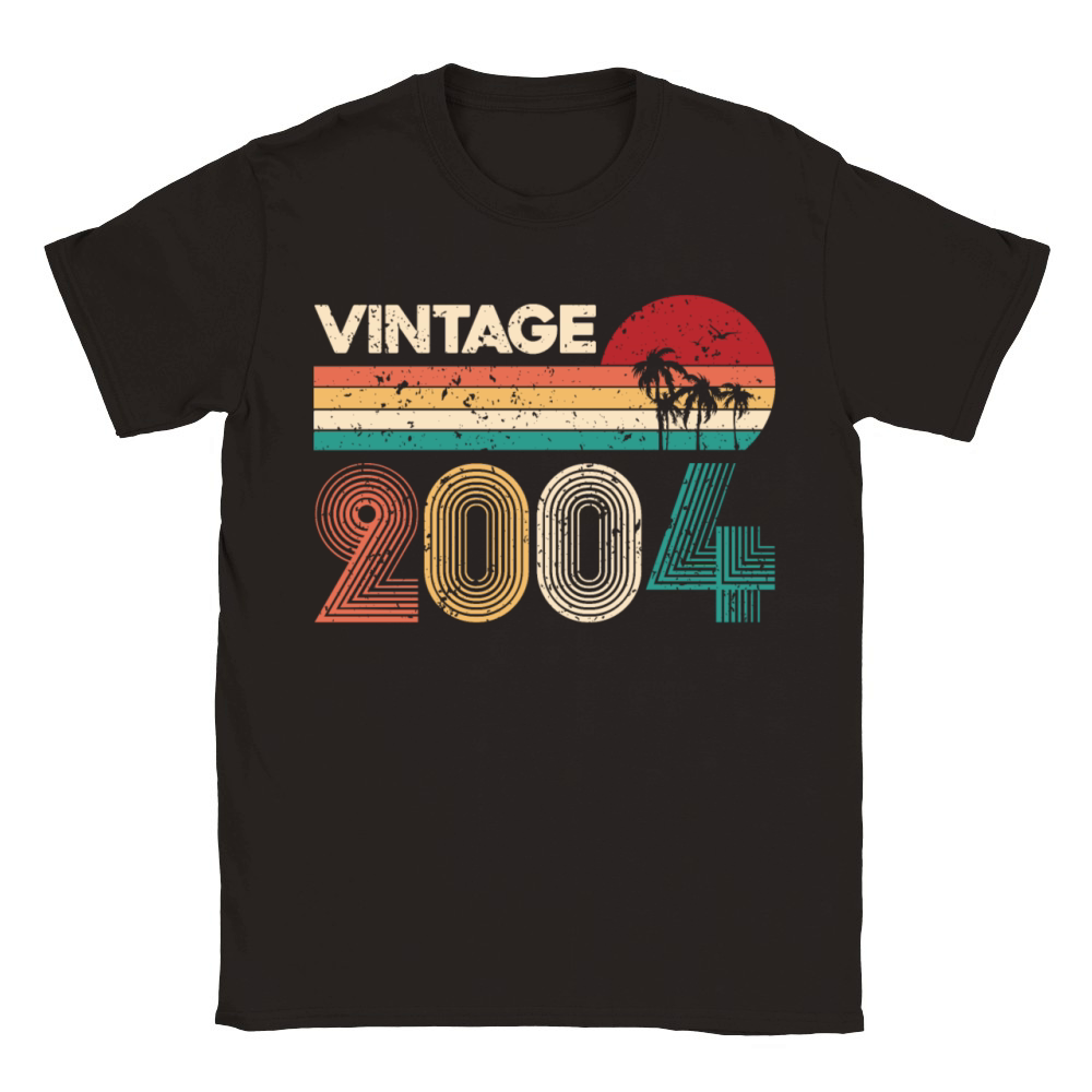 Vintage 2004 Retro Birthday Gift Men Woman Gifts Classic Kids Crewneck T-shirt