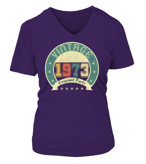 vintage 1973 46th birthday gift V-neck T-Shirt Woman