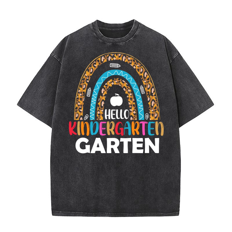 Hello Kindergarten Garten Washed T-Shirt