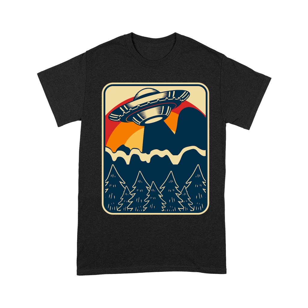 Vintage UFO Alien mountain 2 Unisex T-Shirt