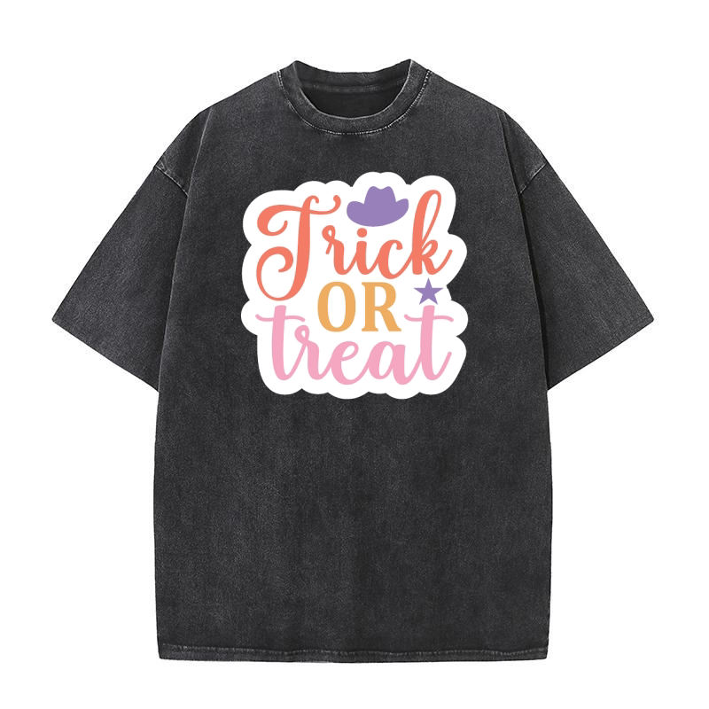 Trick or treat Washed T-Shirt