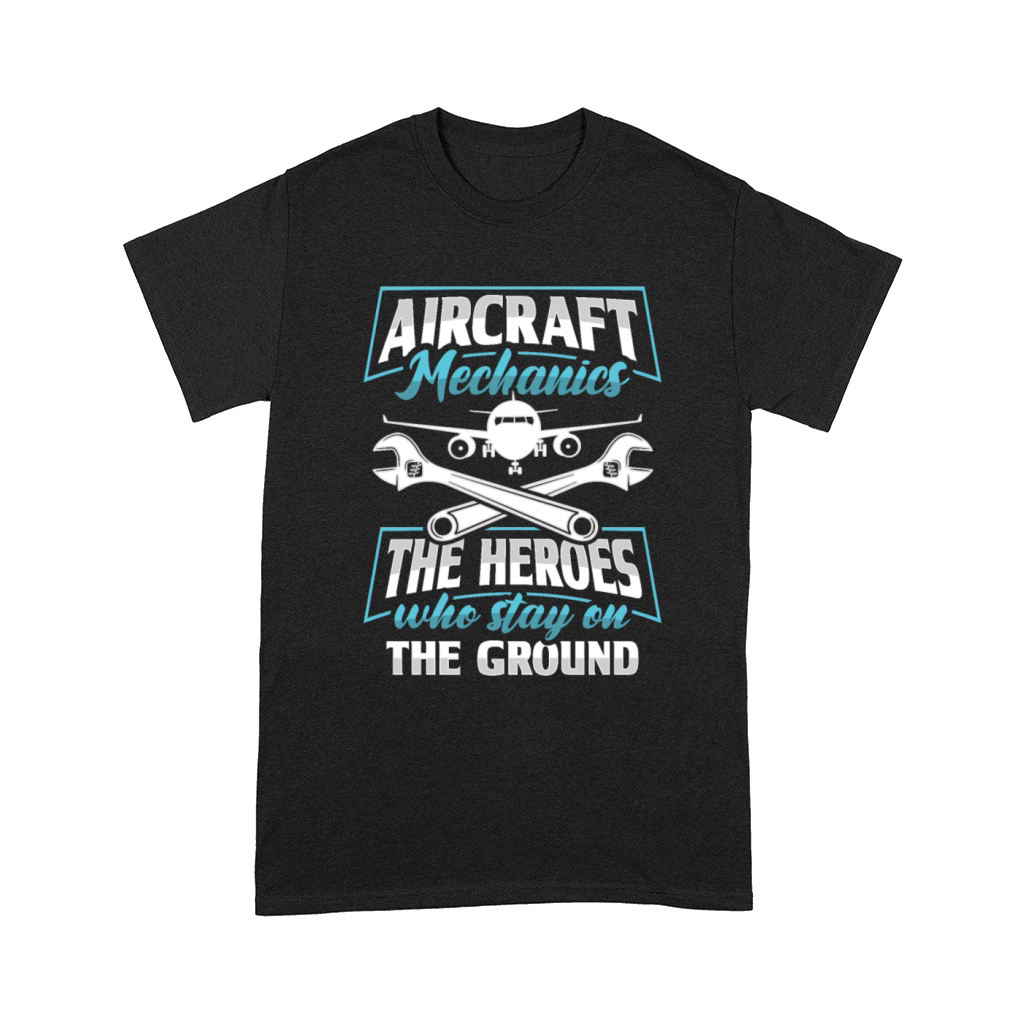 Aircraft Mechanic Design for a aircraft technician Comfort T-shirt